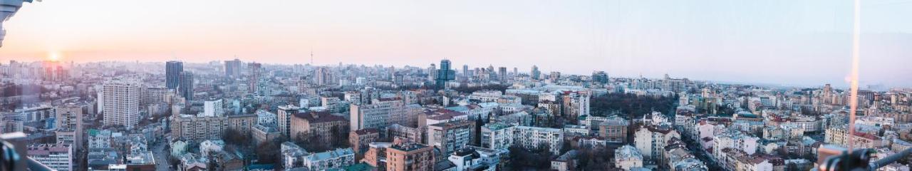 Royal Tower Luxurious Smart Residence 基輔 外观 照片